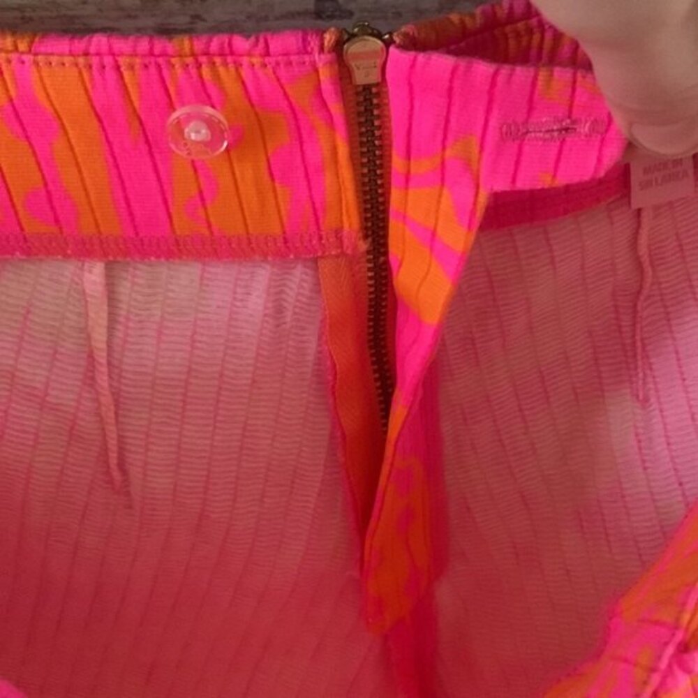 Lilly Pulitzer Pink and Orange Scalloped Ribbed Shorts Size 0 - Picture 6 of 9